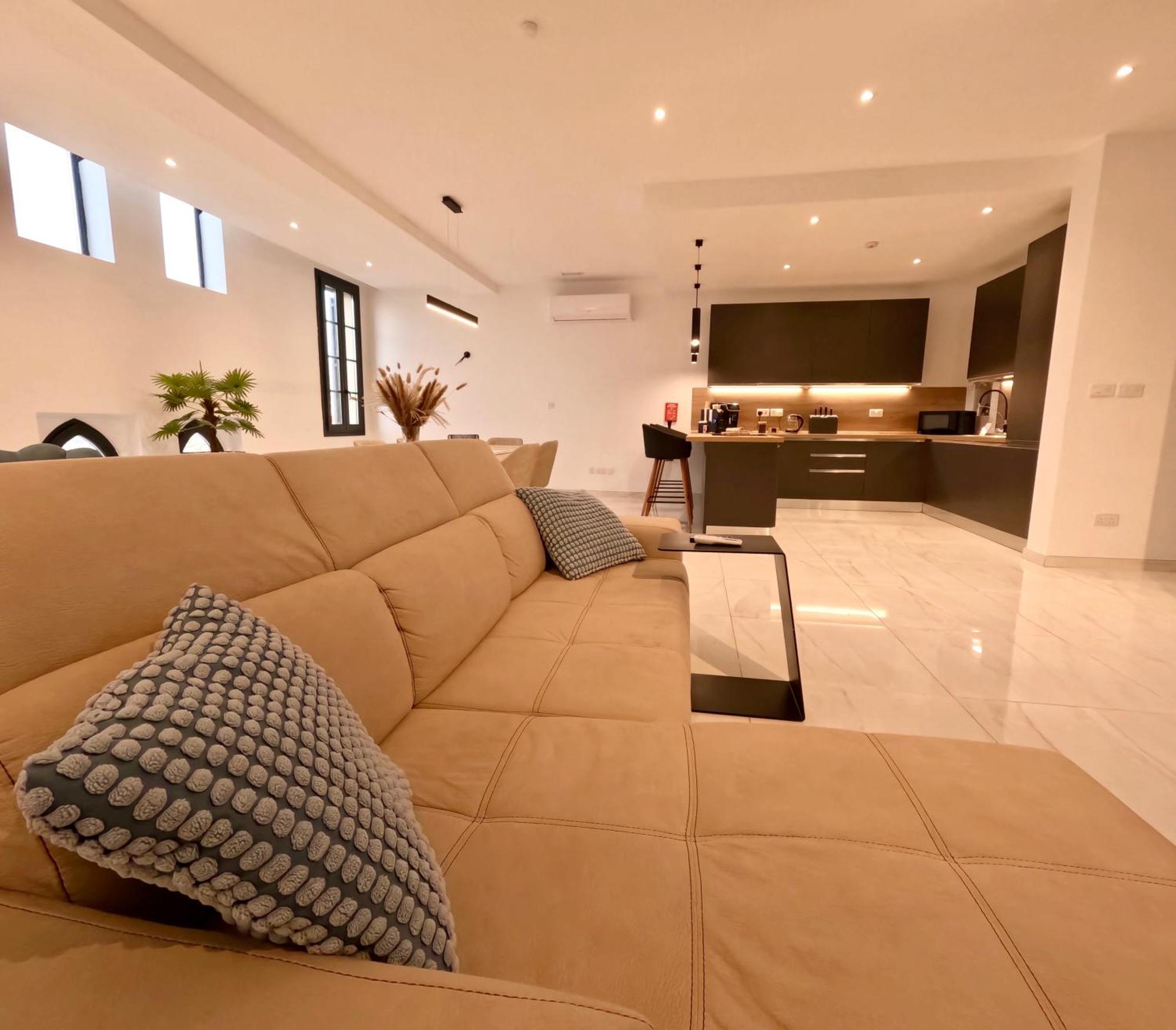 Modern Apartment In St Julian'S Malta, With Breathtaking Views Of Spinola Bay Сент Джулианс Экстерьер фото